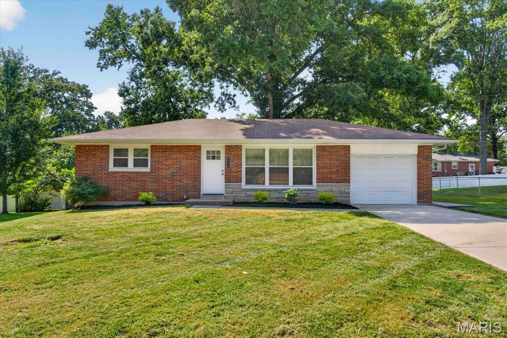 1329 N Evergreen Lane — photo