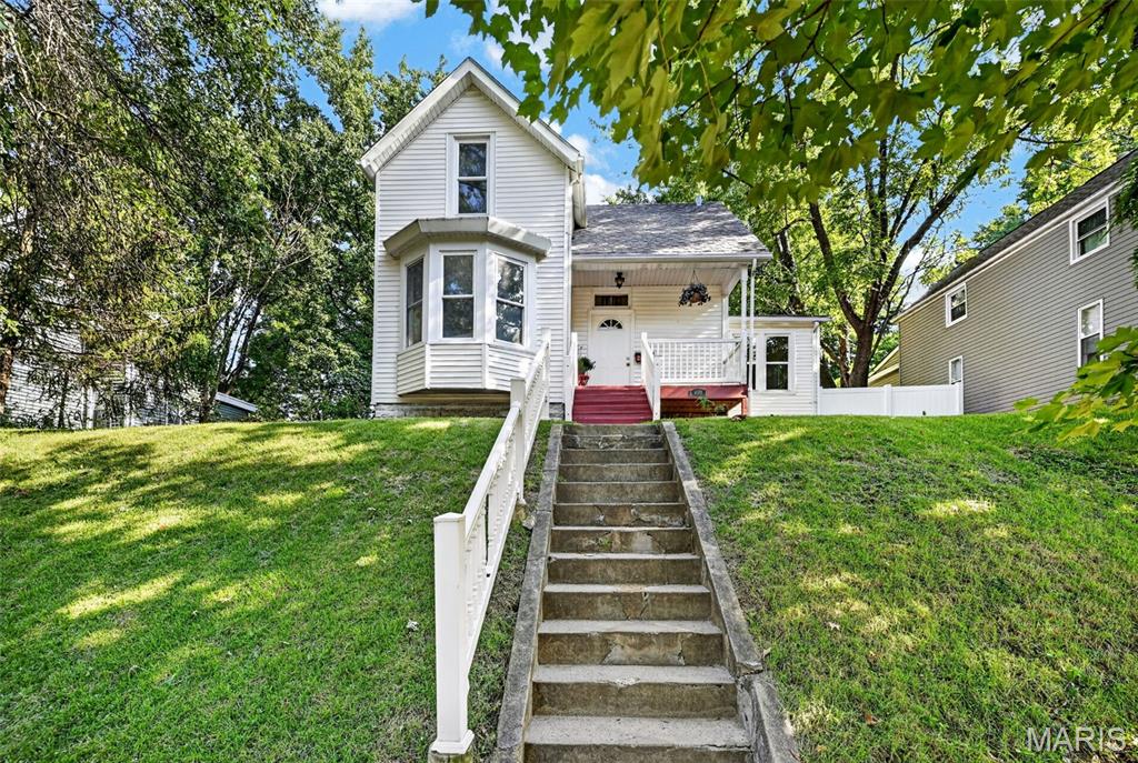 6569 Odell Street — photo
