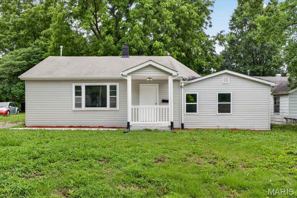223 Nadine Street — photo