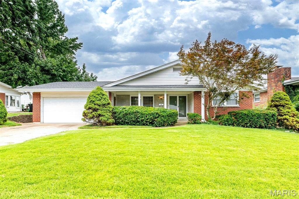 1610 Saint Anthony Lane — photo