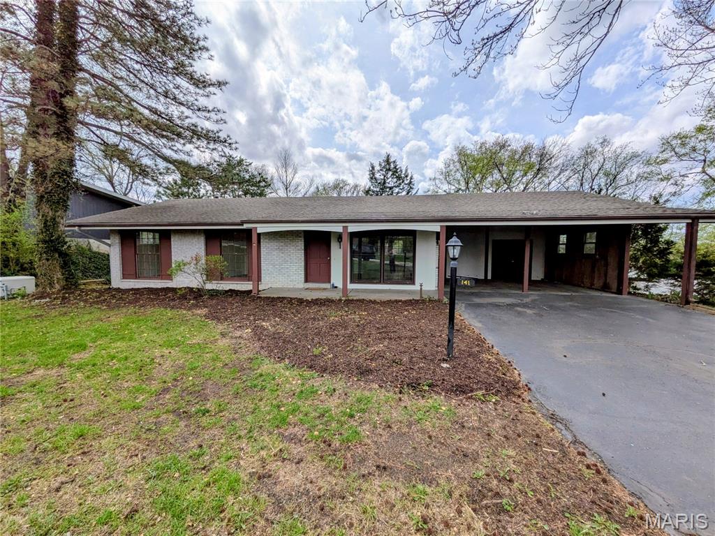 141 Meadowlark Drive — photo