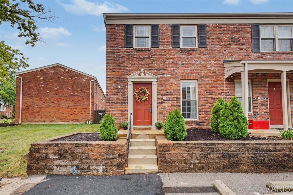 1223 Clarkson Court 1223 — photo
