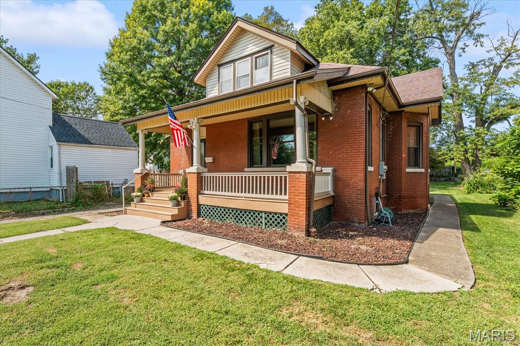 603 Sycamore Street — photo