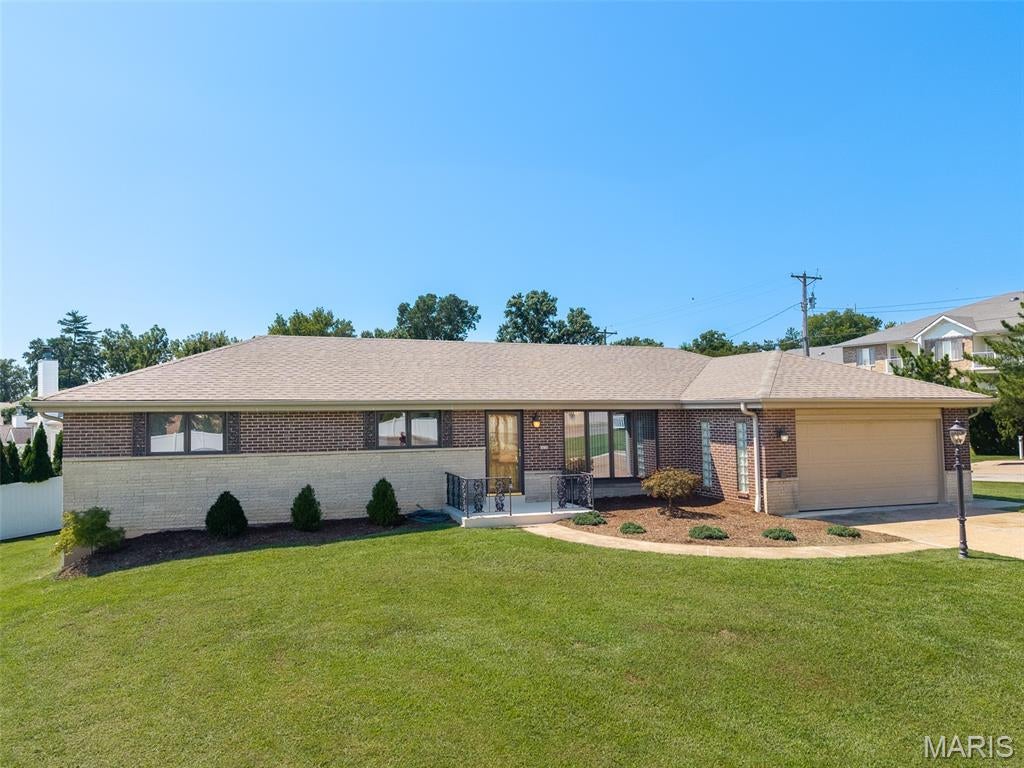 4456 Butler Hill Road — photo