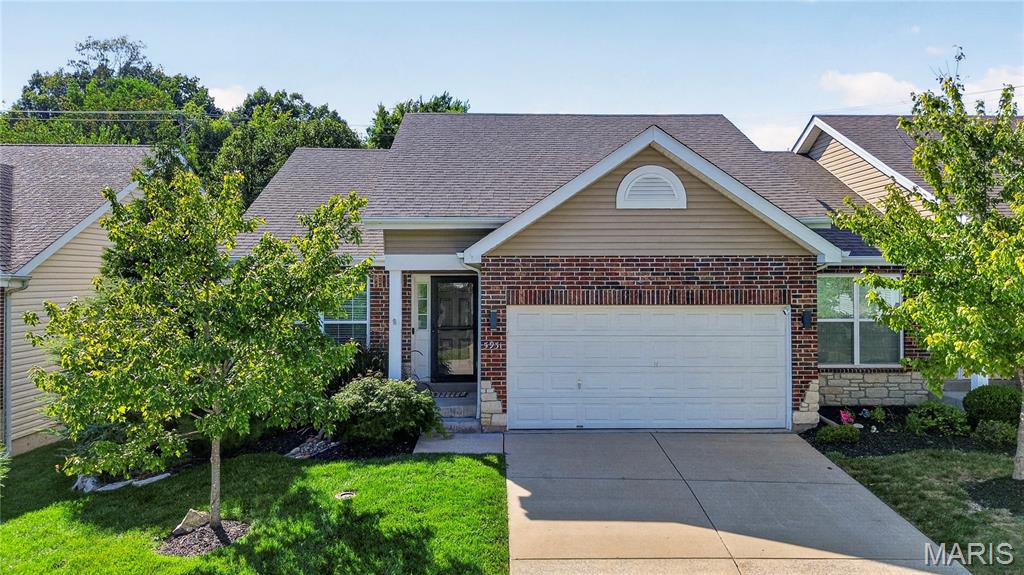 5931 Stephanie Green Court — photo