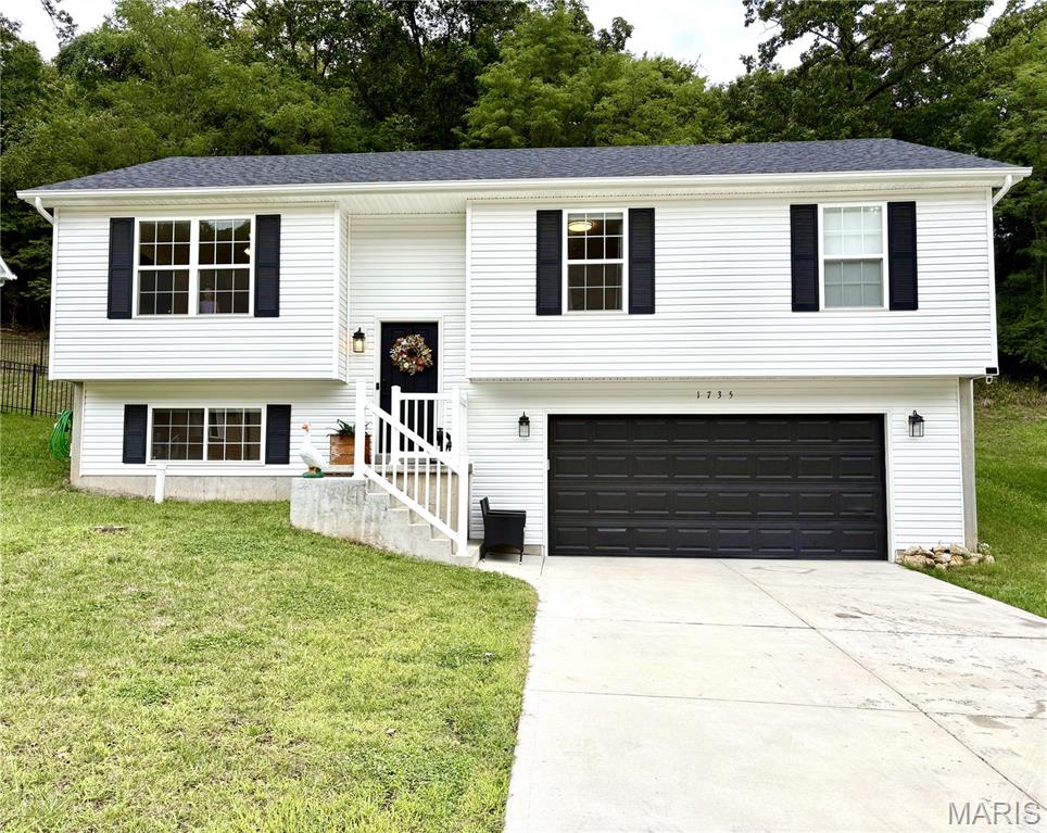 1735 Cherry Blossom Court — photo