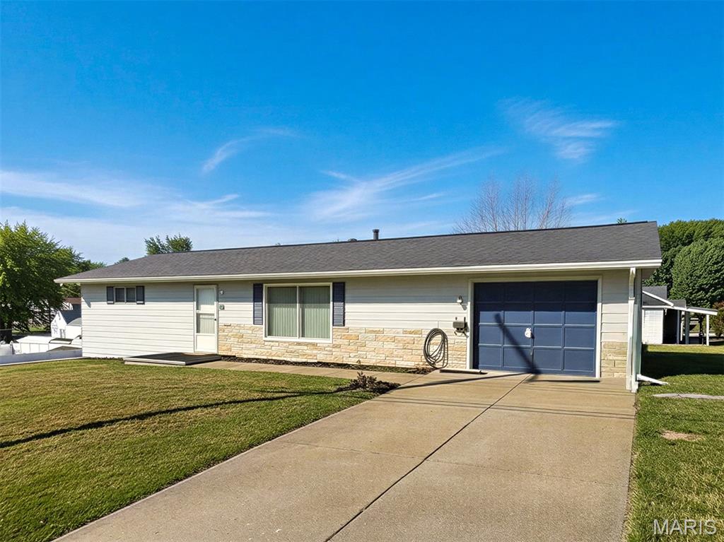 913 Vine Street — photo