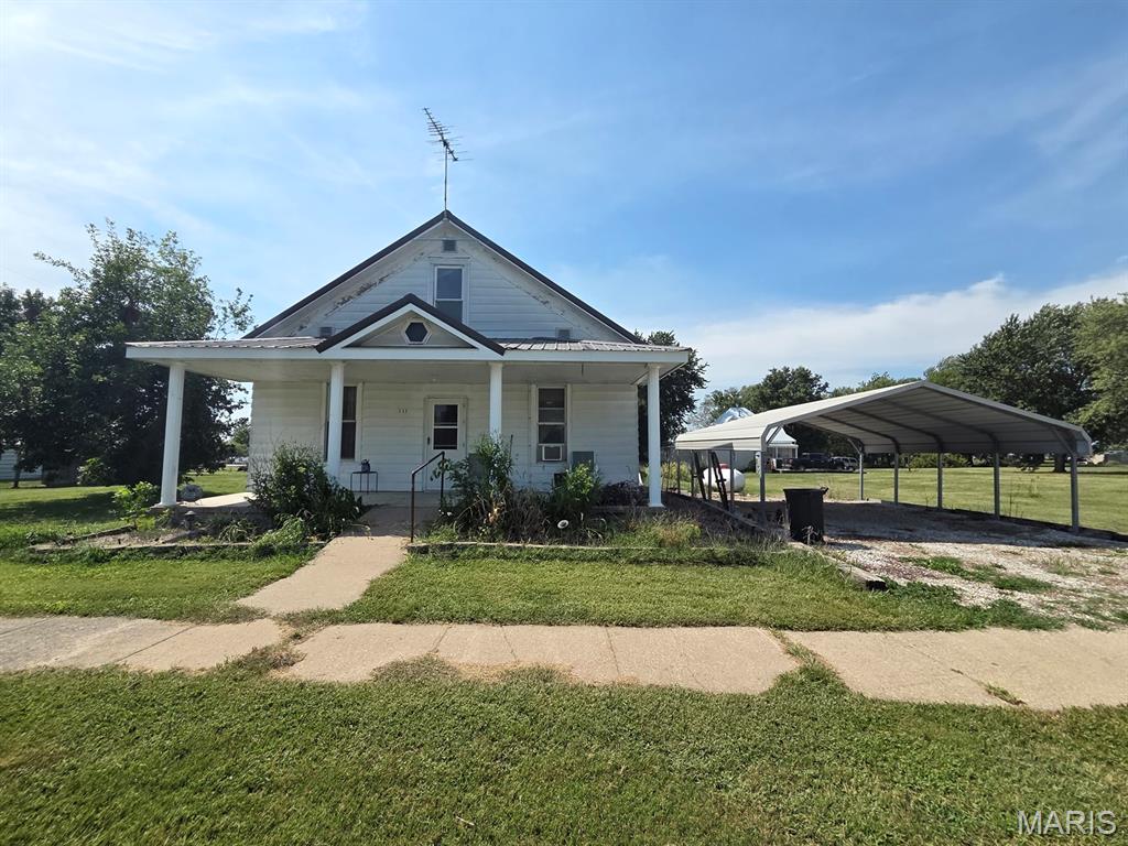 111 N Banner Street — photo