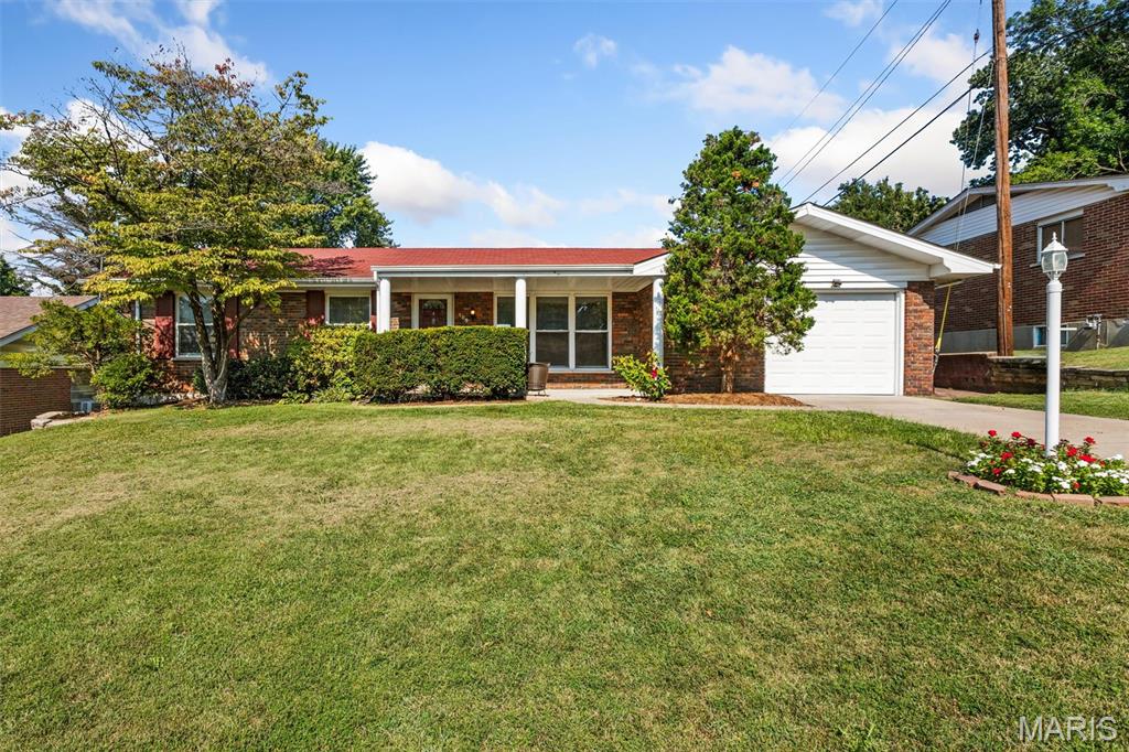 109 Meadowlark Lane — photo