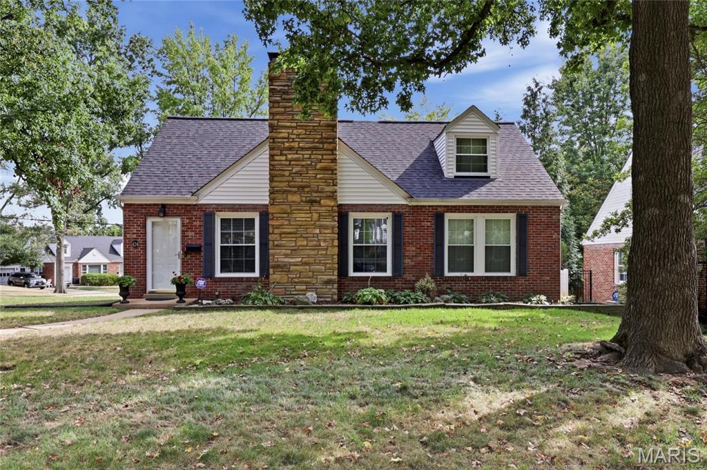 424 Greenleaf Drive — photo