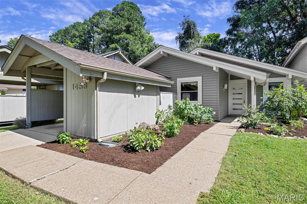 1458 Pine Row Court — photo