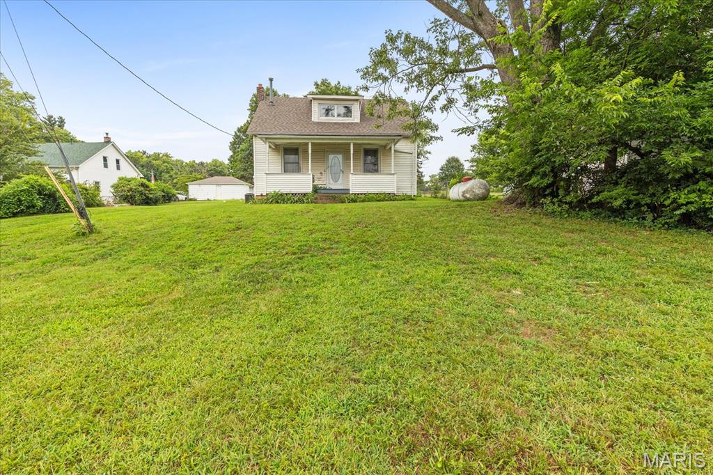 2130 Gilmore Lane — photo