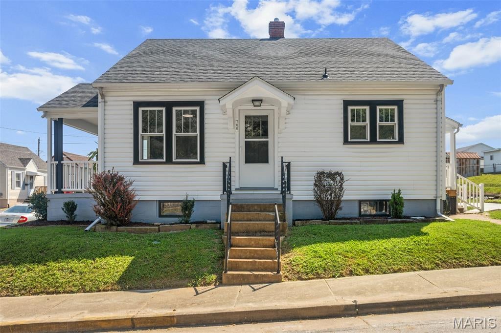 700 S Benton — photo