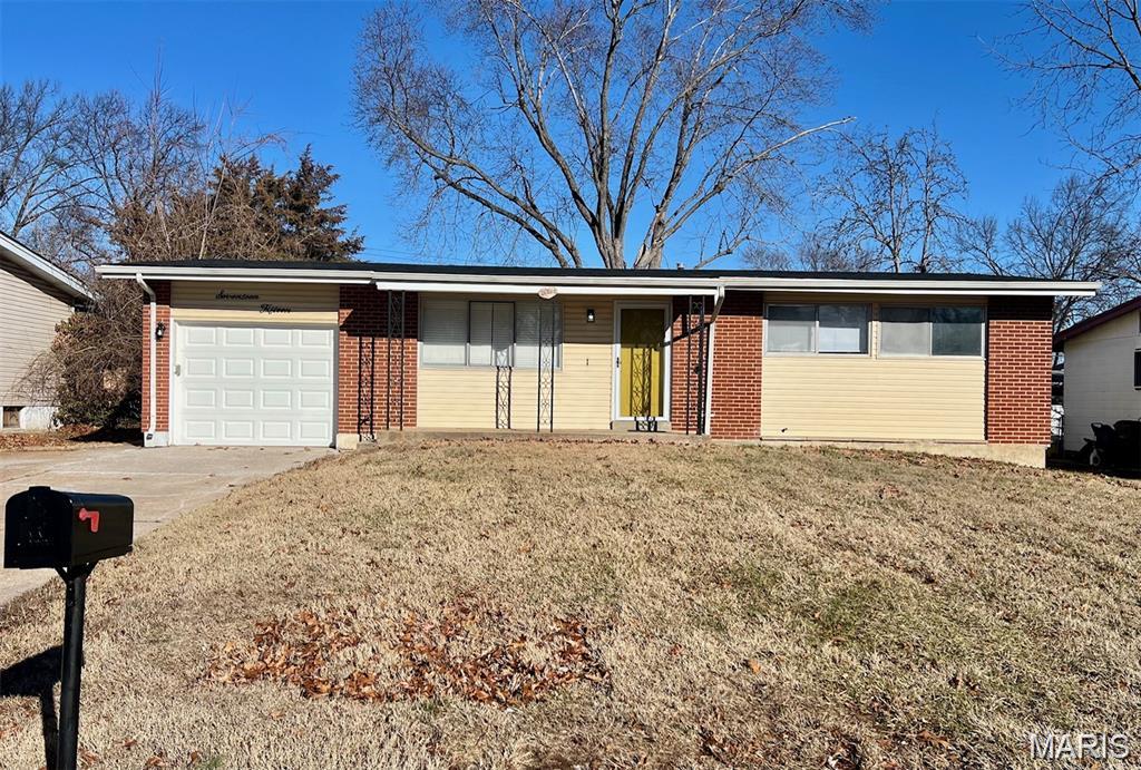 1715 Beecher Drive — photo
