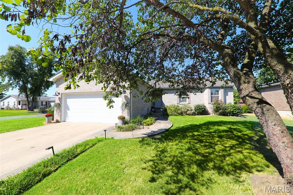 148 Cynthia Lane — photo