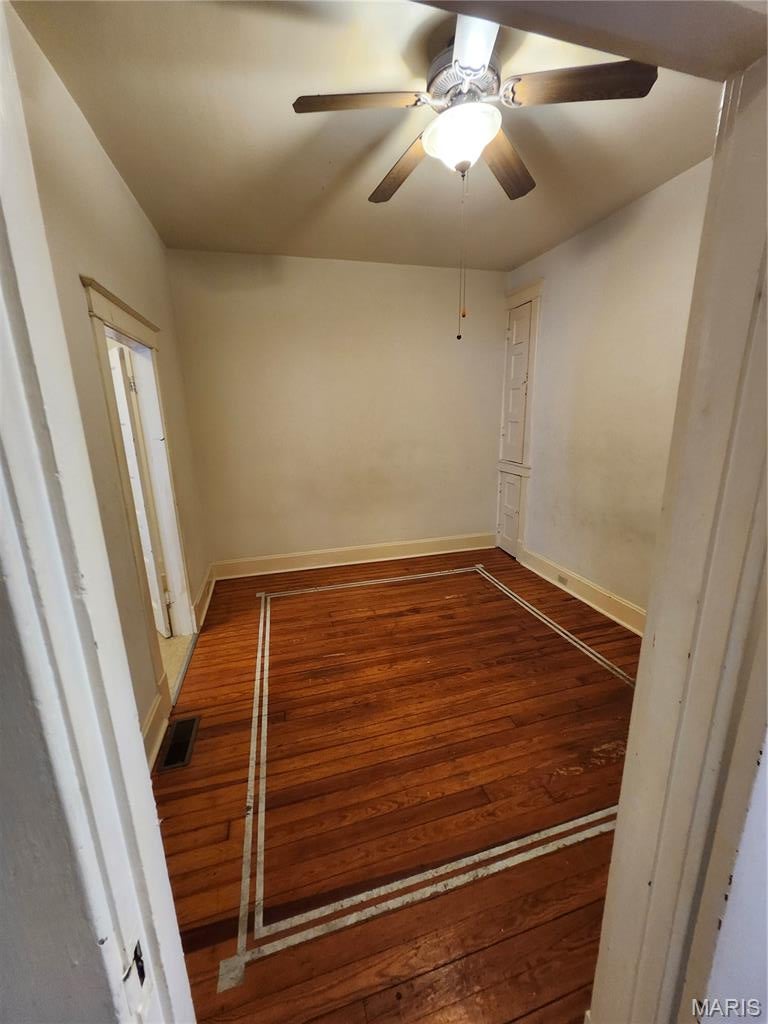 2705 College — photo