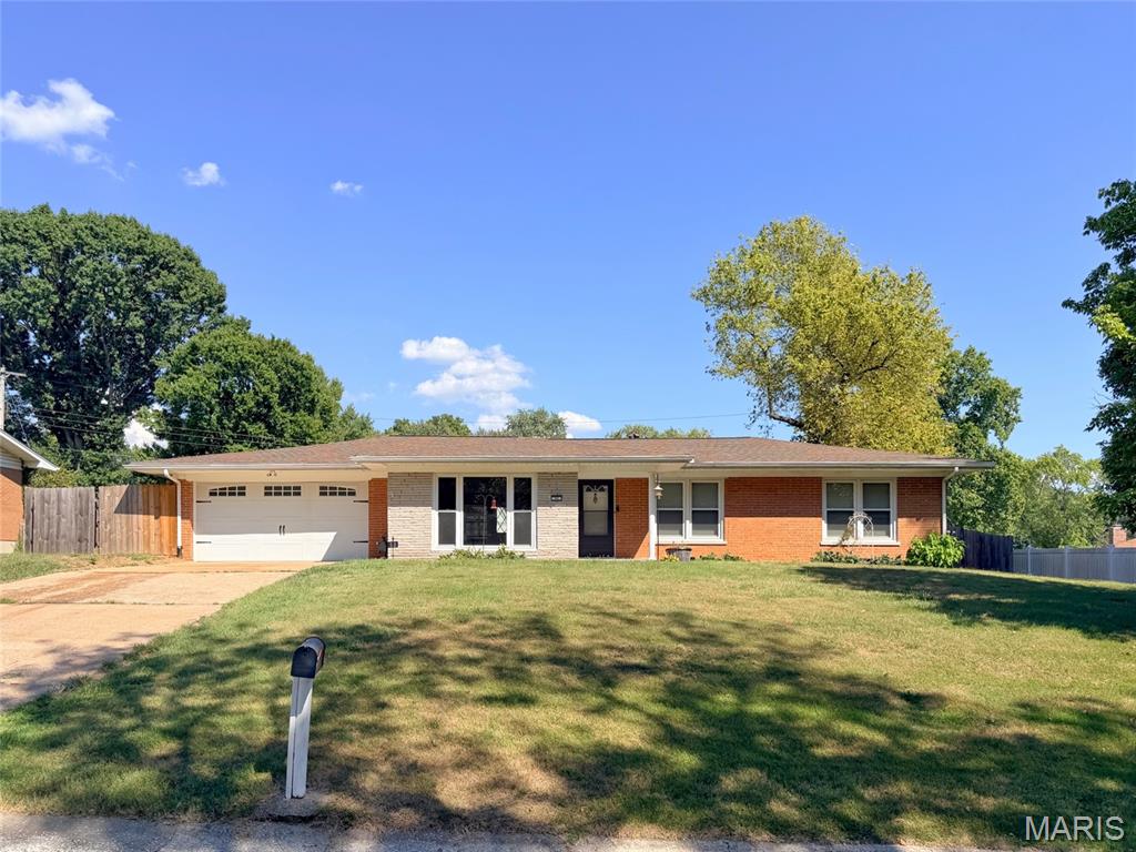 50 Cheshire Drive — photo