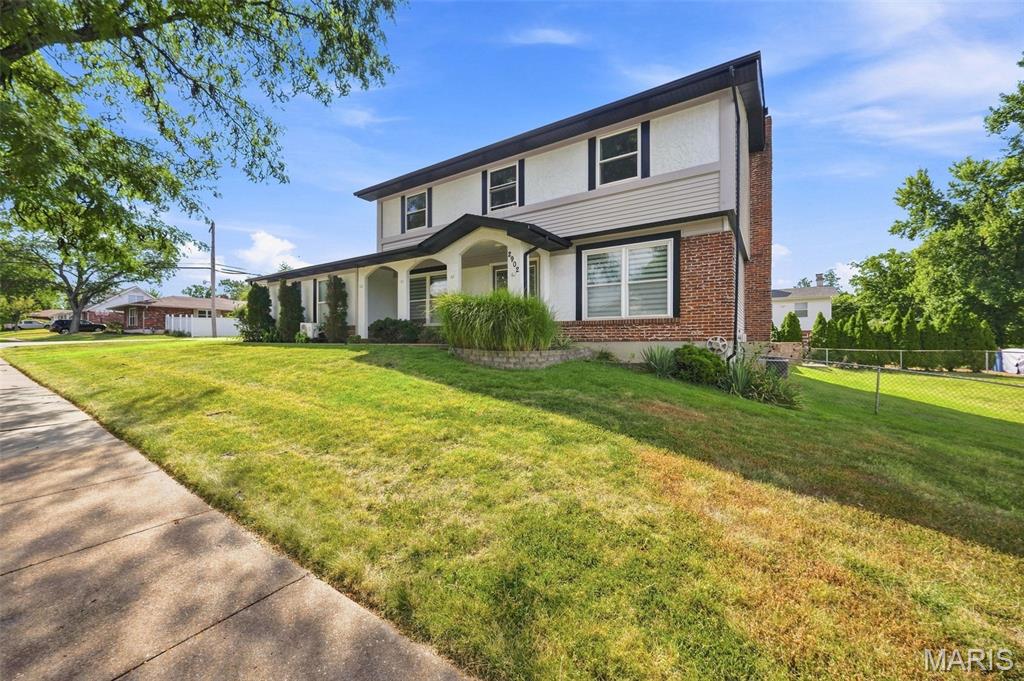 2902 Flameglow Drive — photo