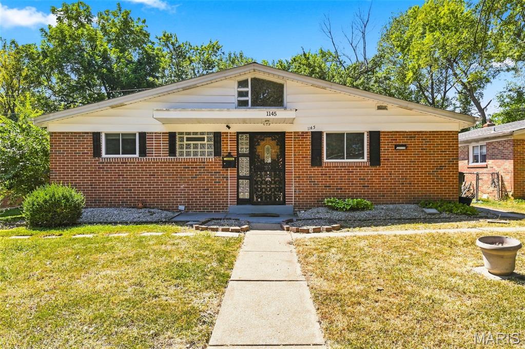 1145 Glenside Lane — photo