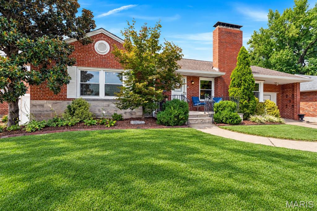 5207 Kingwood Drive — photo