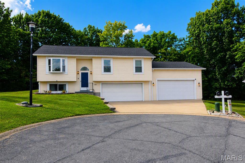 1400 Dutch Mill Drive — photo