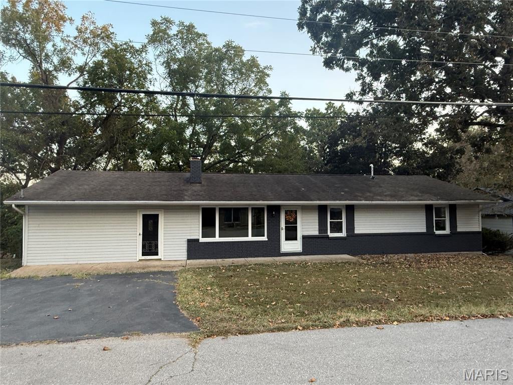 608 Sunset Drive — photo