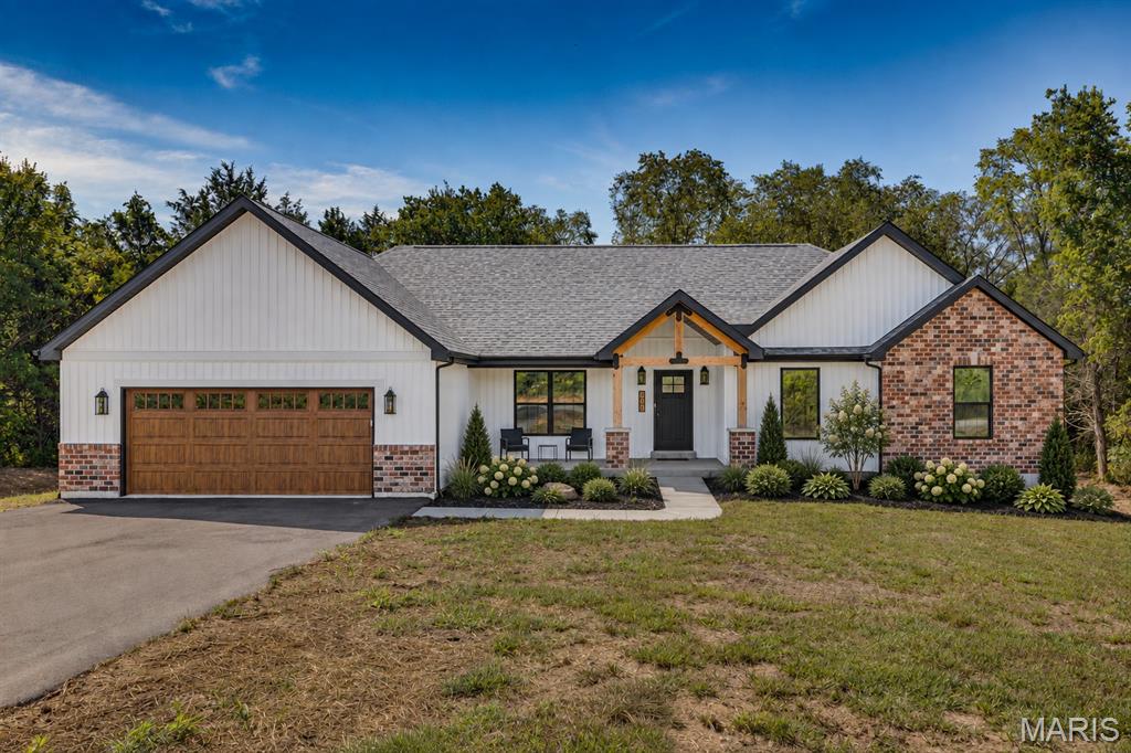 3403 Weatherby Lane — photo