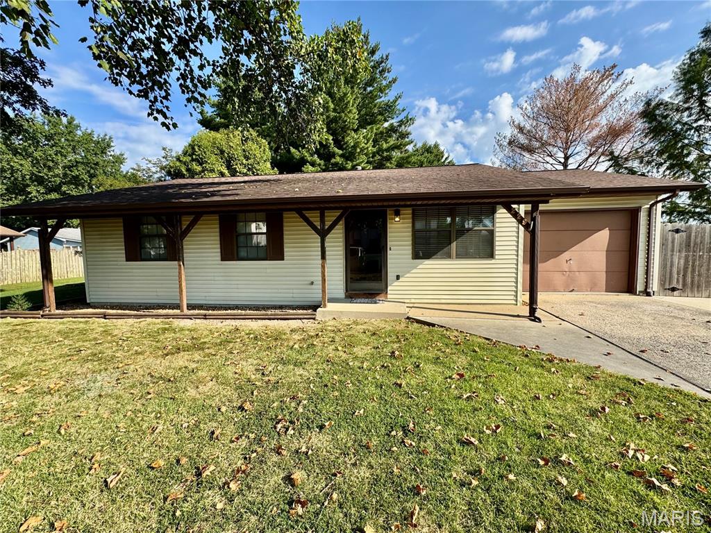 229 Laura Street — photo
