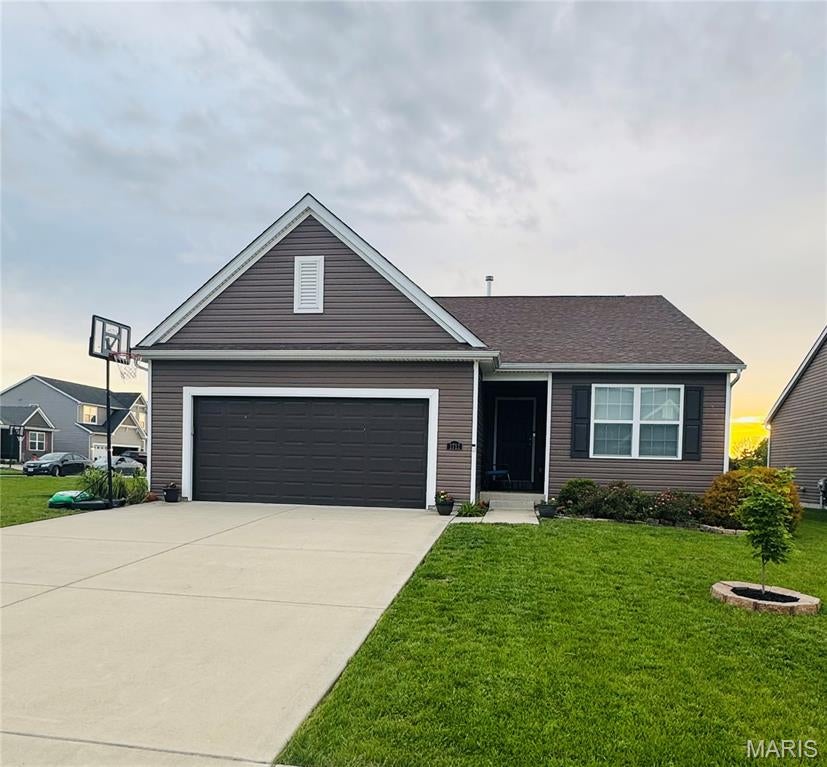 1711 Rivercroft Drive — photo