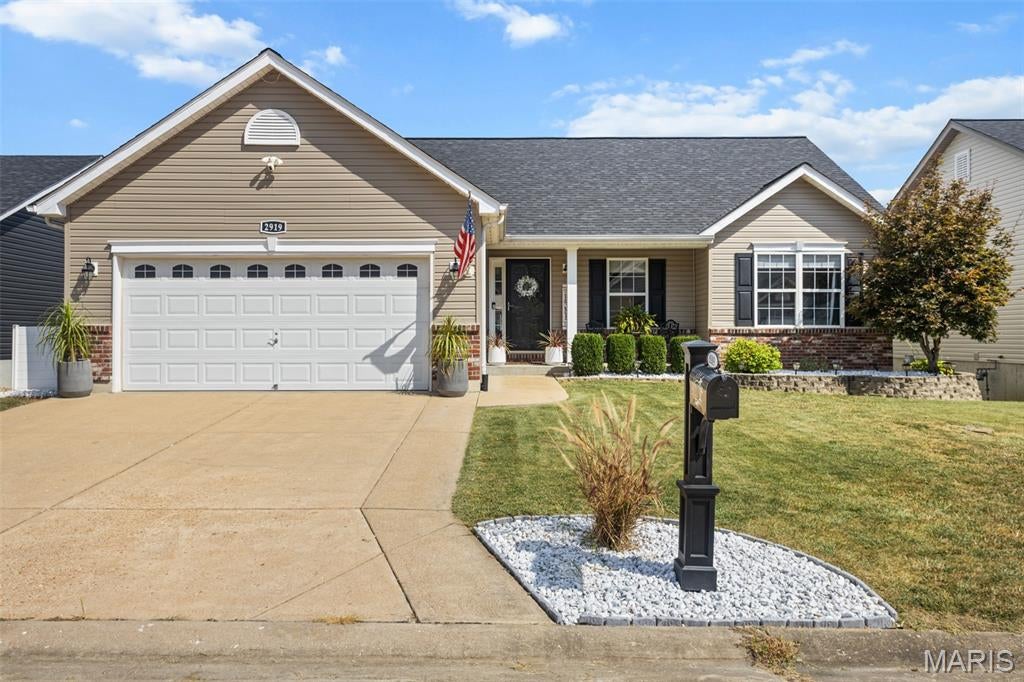 2919 Glaize Creek Drive — photo