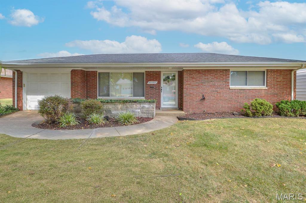 17 Blackburn Drive — photo