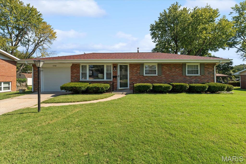1218 Express Drive — photo