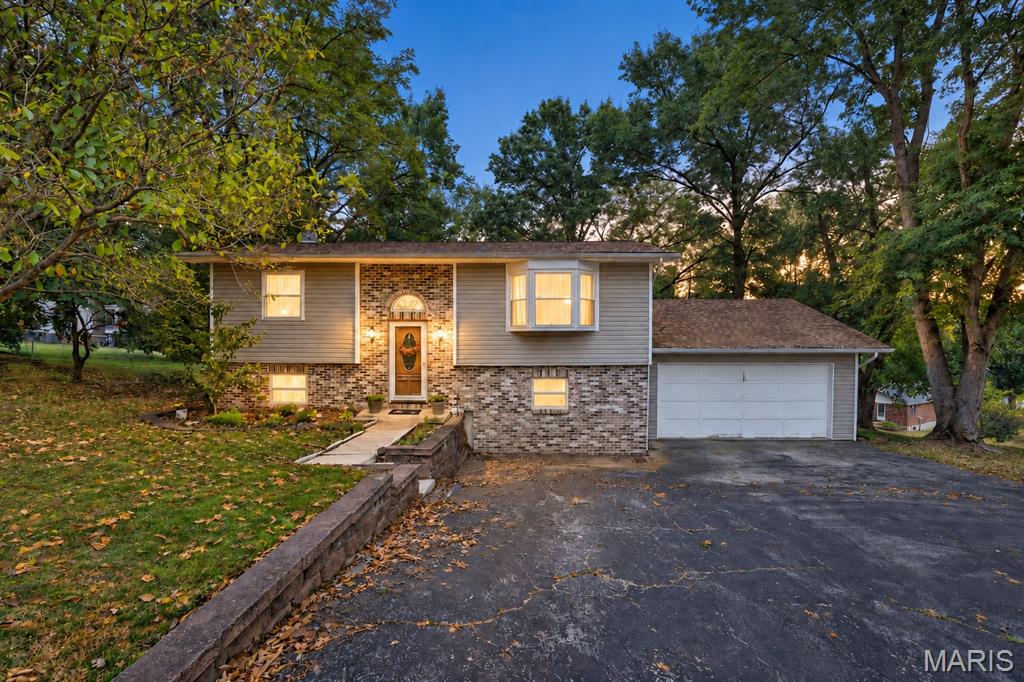 102 Briarwood Circle — photo