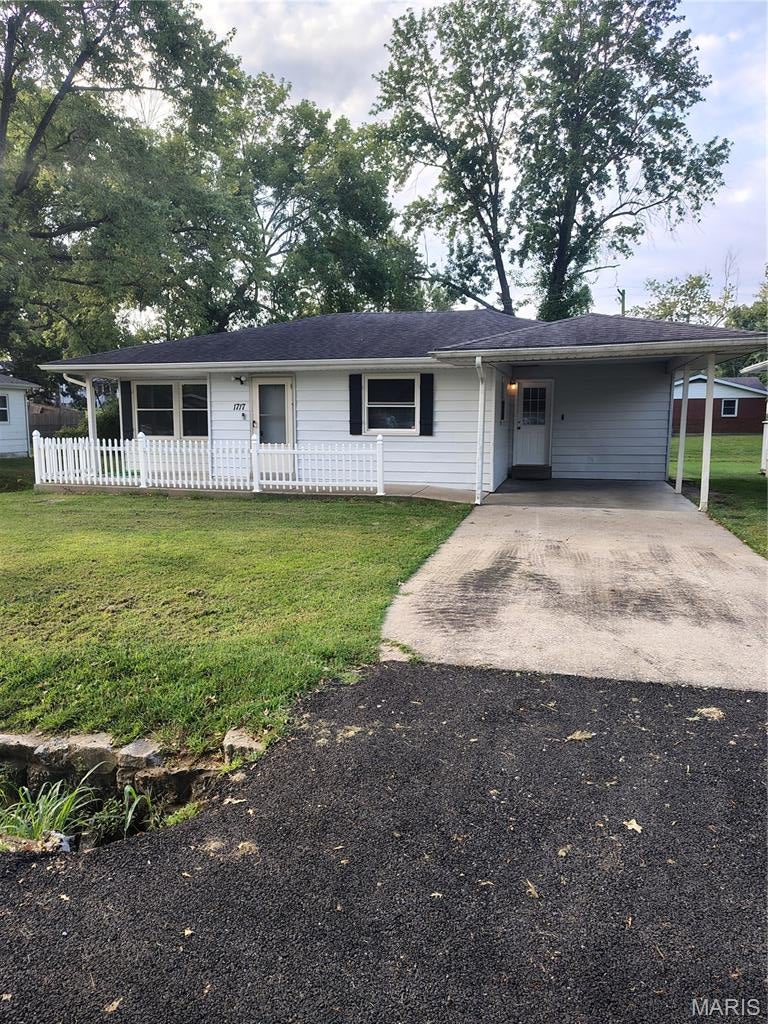 1717 Montgomery Street — photo