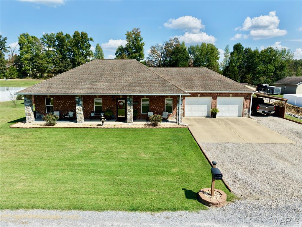 206 Crooked Pine Lane — photo
