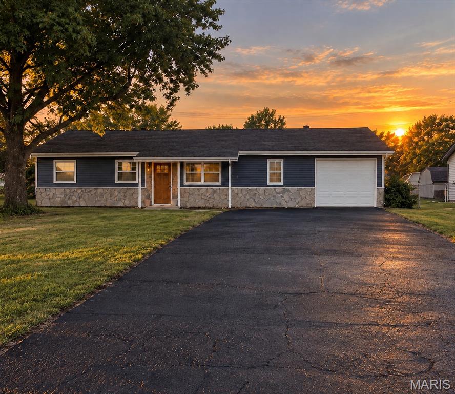 403 Prince Charles Drive — photo