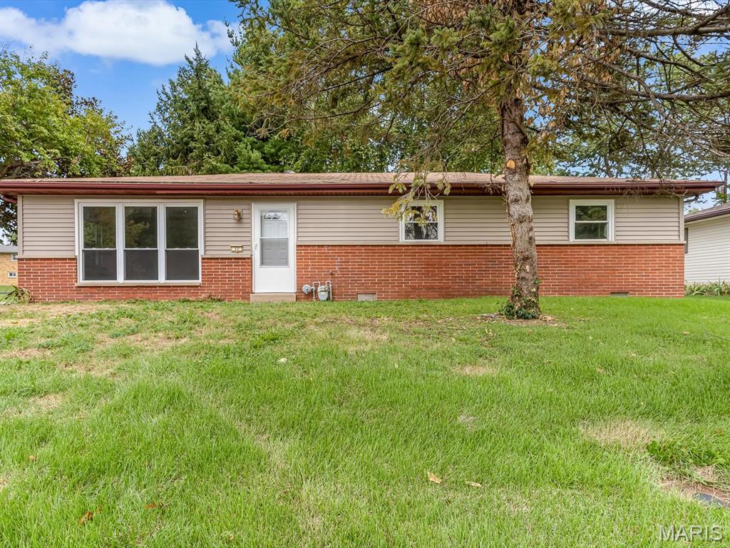 17 Neptune Drive — photo