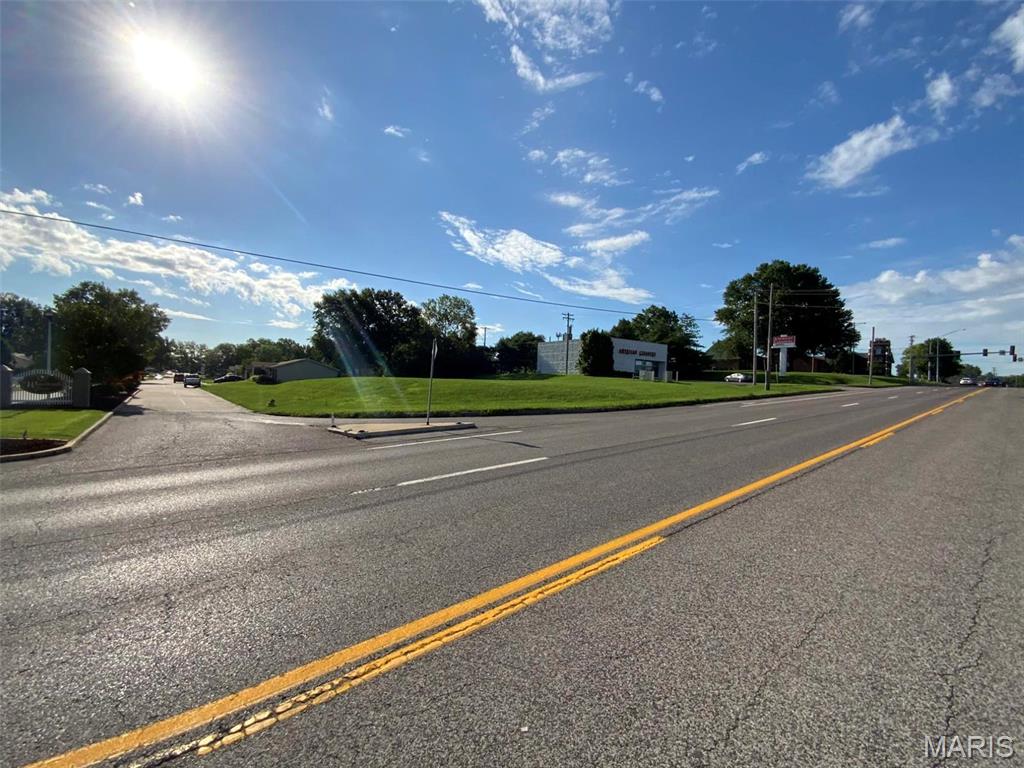 5446 Telegraph Road — photo