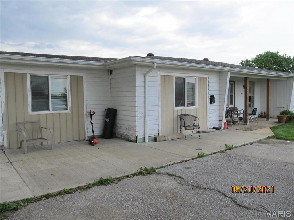 9045 Highway Dd — photo