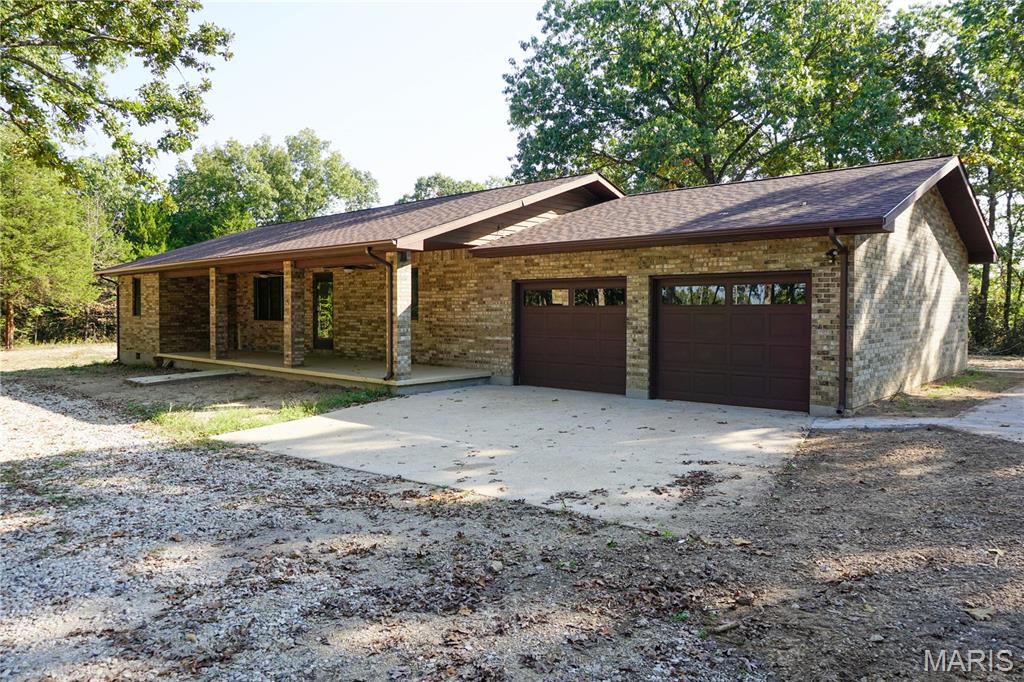 17101 CR 8190 — photo