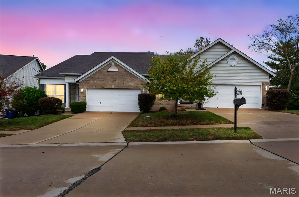 101 Robbins Way Drive — photo