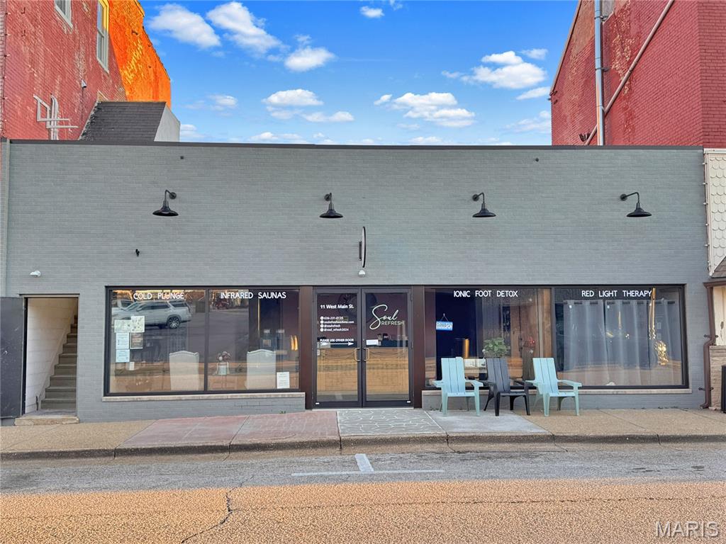 11 W Main A,B — photo