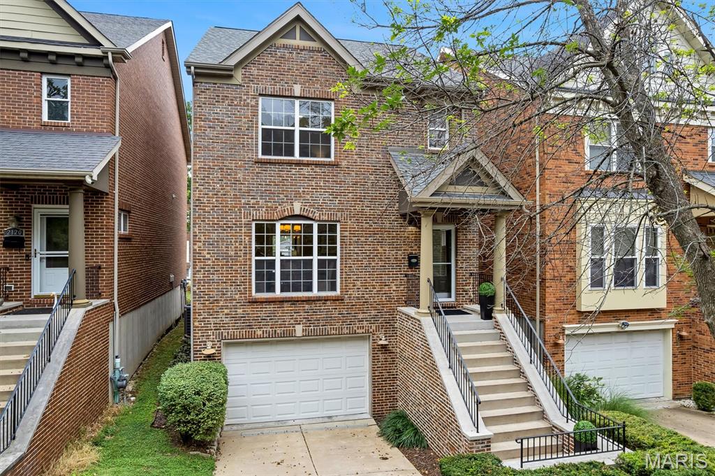 2122 Franz Park Lane — photo