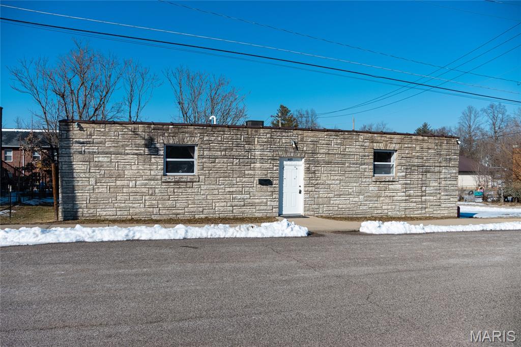 605 E Main Avenue — photo