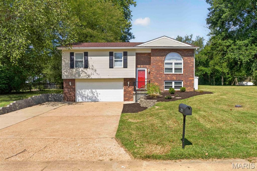 2157 Gregory Drive — photo