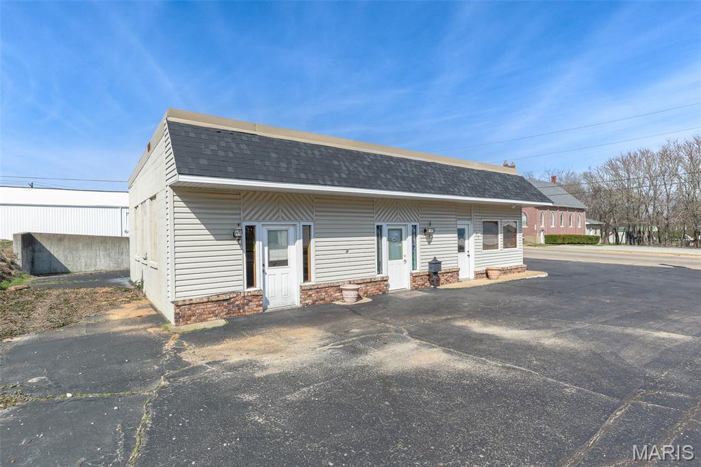 120 E College, Fredericktown, MO 63645 — photo 2