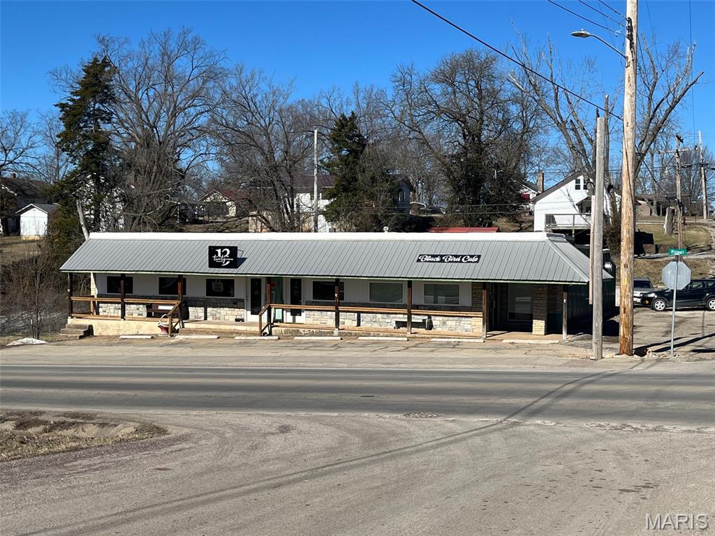 710 No. Missouri Street — photo