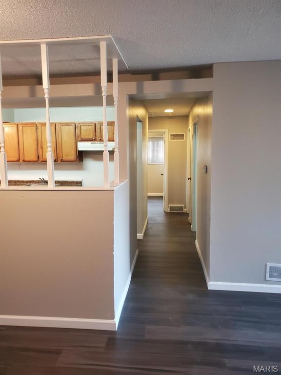 220 Roderick Drive, St Louis, MO 63137 — photo 3