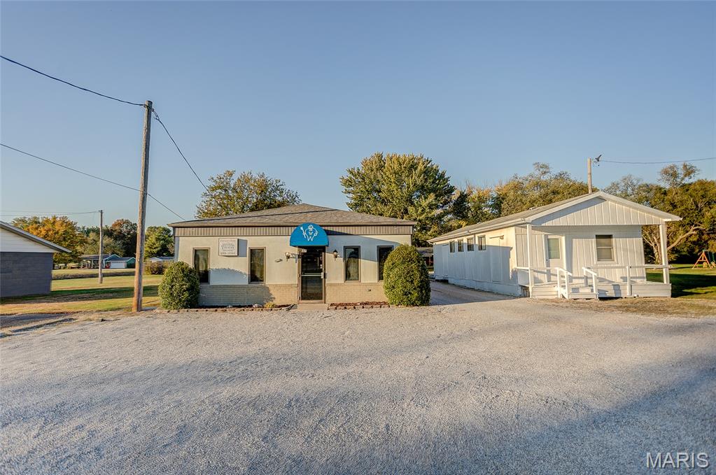 607 E Lyons Street, Marissa, IL 62257 — photo 2