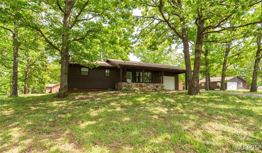 16590 Wayne D — photo